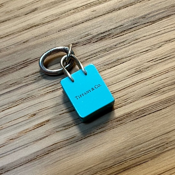 Tiffany & Co. Shopping Bag Charm - Picture 3 of 4
